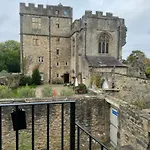 Parr At Snape Castle Mews *